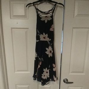 Lulus large black floral print dress